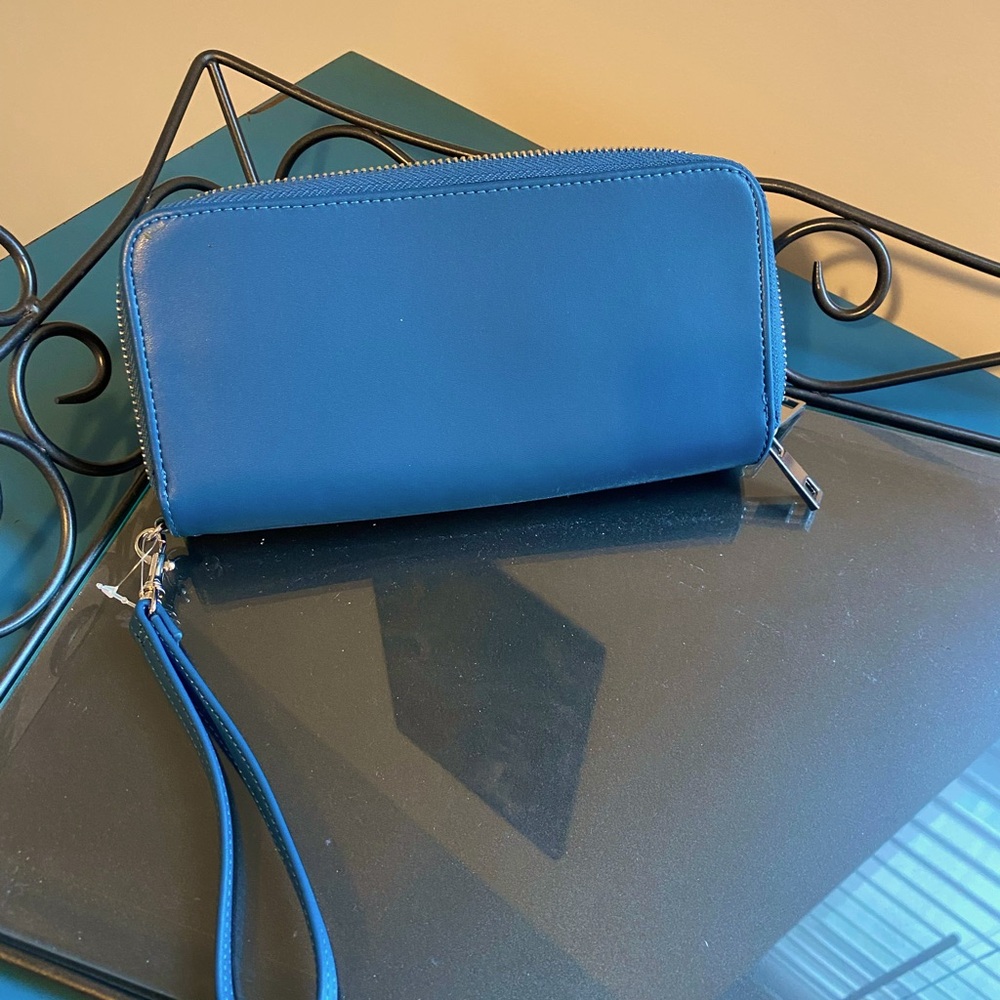 Blue Wallet